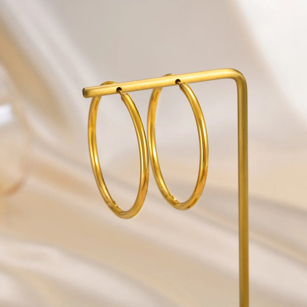 Minimalist Circle Hoop Earrings for Women, Simple Stainless Steel Round Huggies Earring
