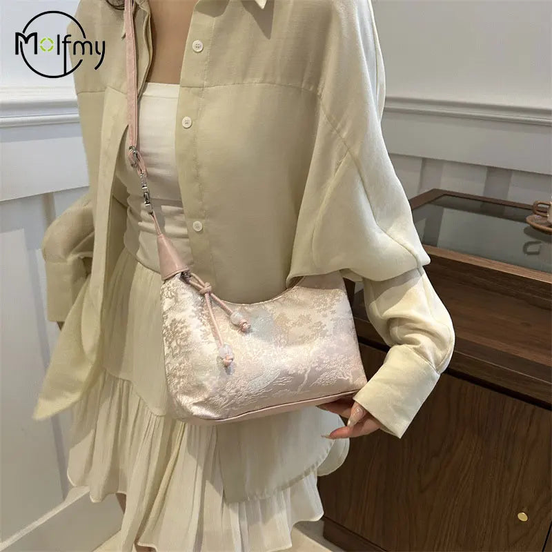 Luna Shoulder Bag