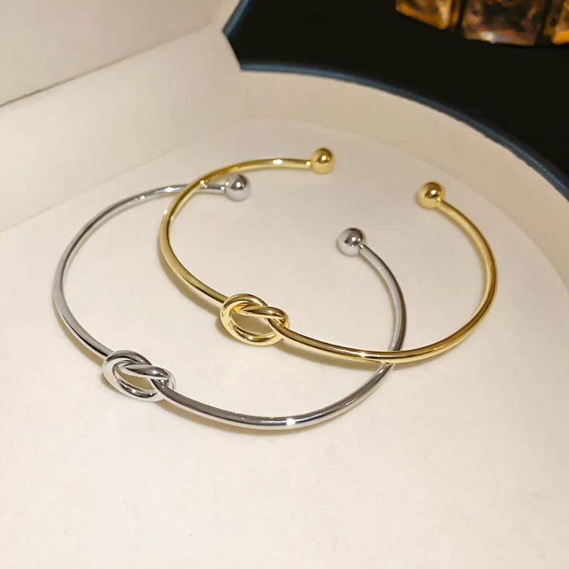 Gold Stainless Steel Sculptural Cuff Bracelet – Minimalist Statement Jewelry