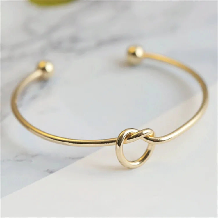Gold Stainless Steel Sculptural Cuff Bracelet – Minimalist Statement Jewelry