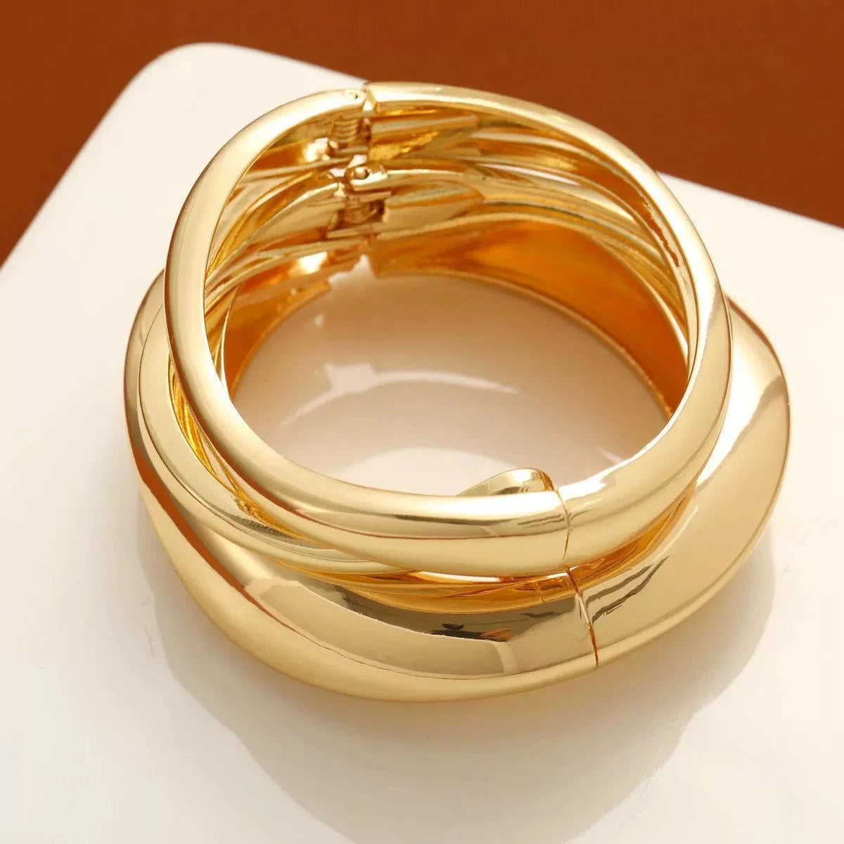 Luxe Gold Cuff Bracelet — Waterproof Open Bangle