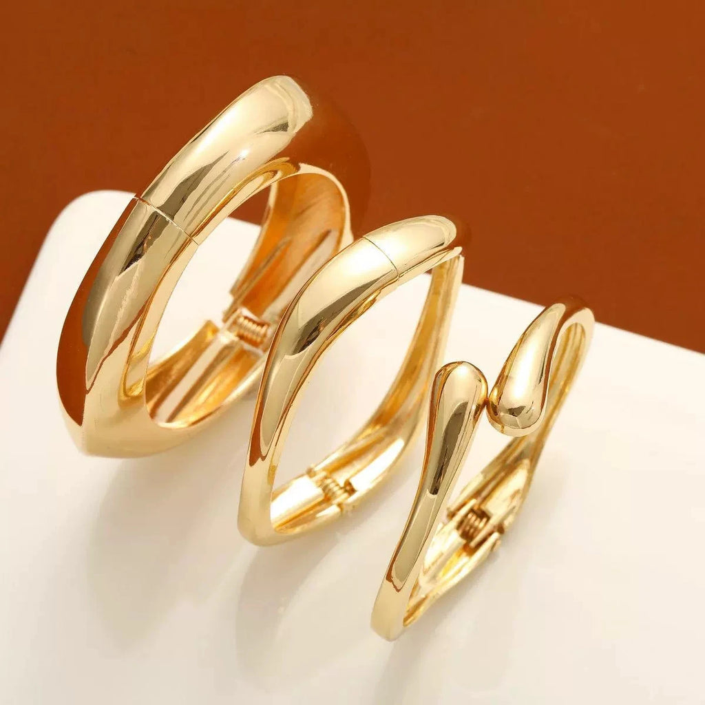 Luxe Gold Cuff Bracelet — Waterproof Open Bangle